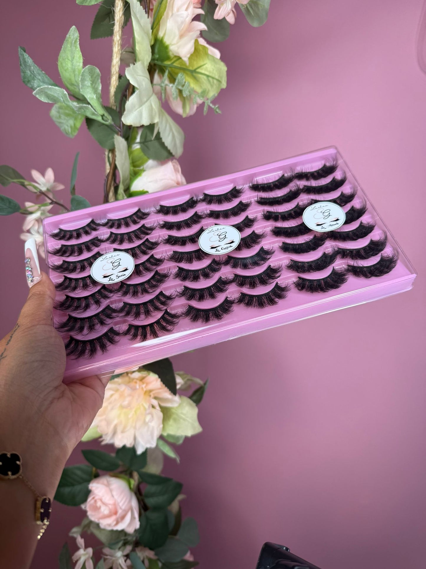 Pestañas Cha Cha Chau